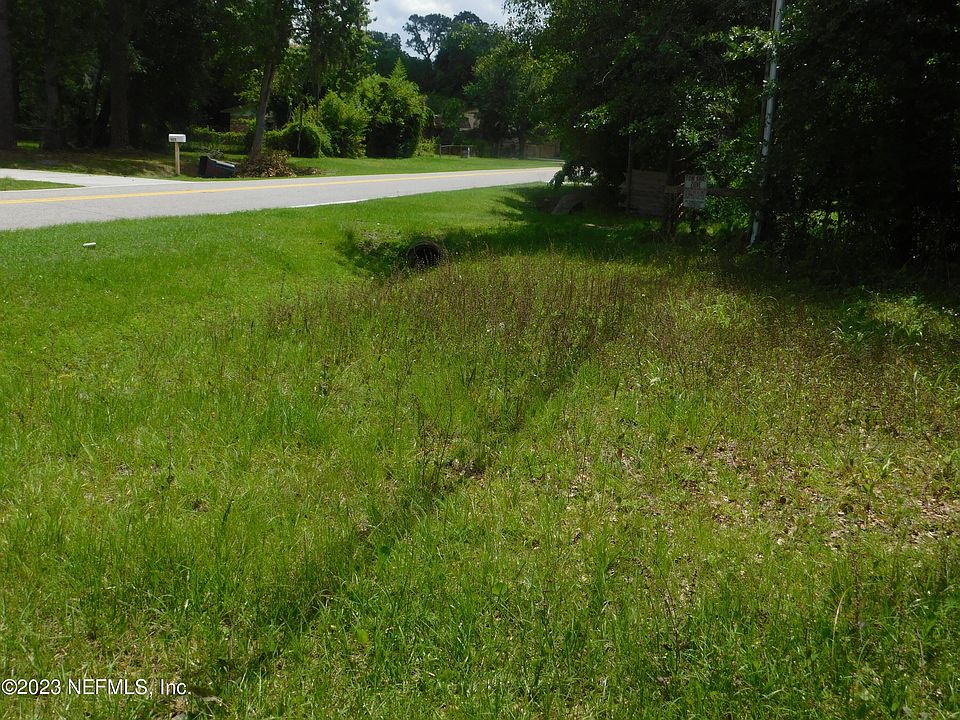 2nd image of 6036 Moncrief Rd W