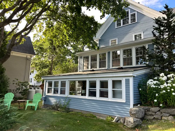 144 Russell Ave, Rockport, ME 04856