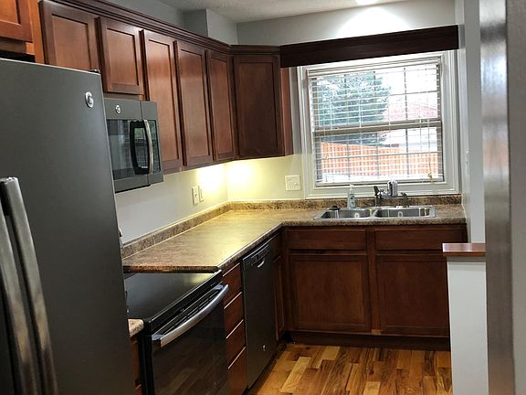 2nd image of 6531 Deane Hill Dr APT 56