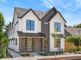 4264 SE 37th Ave #4, Portland, OR