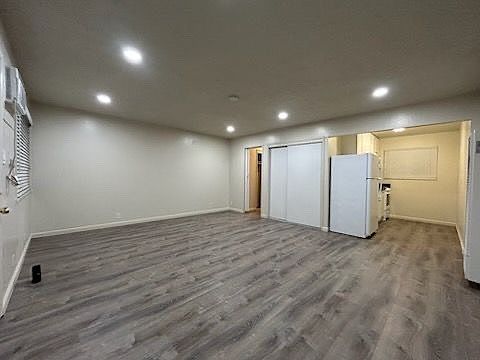 1st image of 1896 San Vincente Dr #28