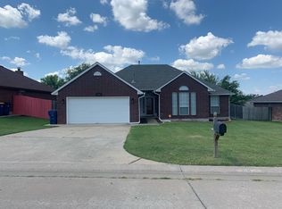 1705 N Shawnee Trl, Choctaw, OK 73020