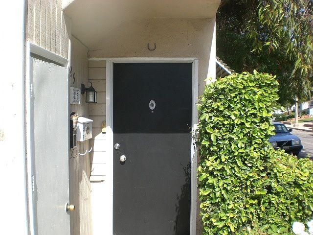 1st image of 825 Green St