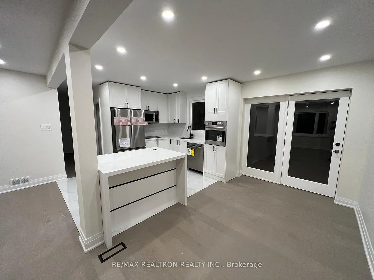 389 Horsham Ave #A photo 1