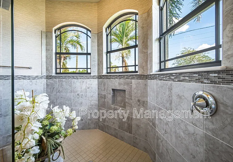 1406 Cape Coral Pkwy W — Photo 24