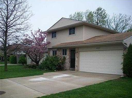 1st image of 43555 Fleetwood Ct
