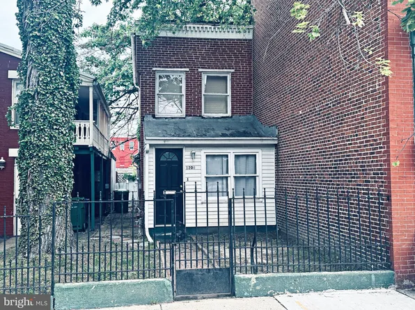 1206 Hollins St, Baltimore, MD 21223