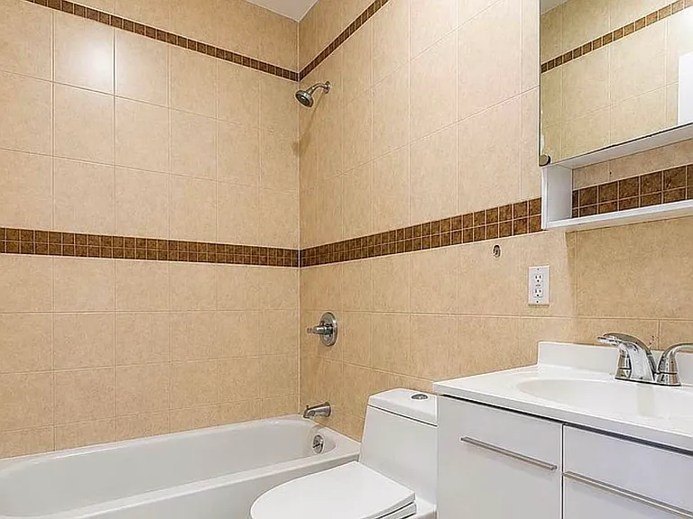 804 Evergreen Ave #3A — Photo 4
