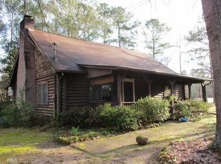 1541 Valley View Rd, Covington, GA 30016