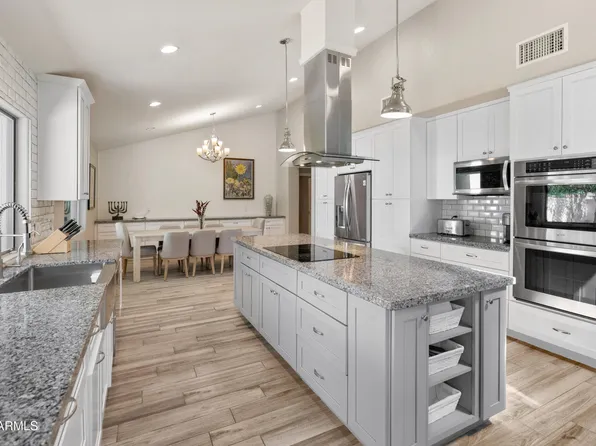 9688 E CINNABAR Avenue, Scottsdale, AZ 85258