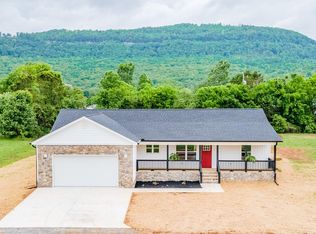 132 Galloway Airport Rd, Dunlap, TN 37327