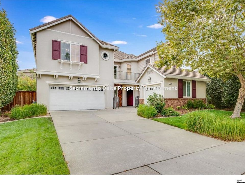 1st image of 2572 Tradewinds Dr