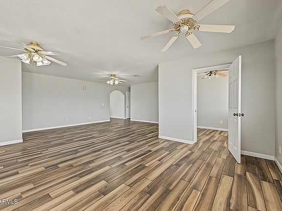 3rd image of 1849 E GROVE Circle
