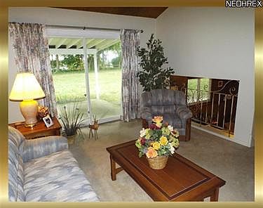 5th image of 5186 Devon Dr