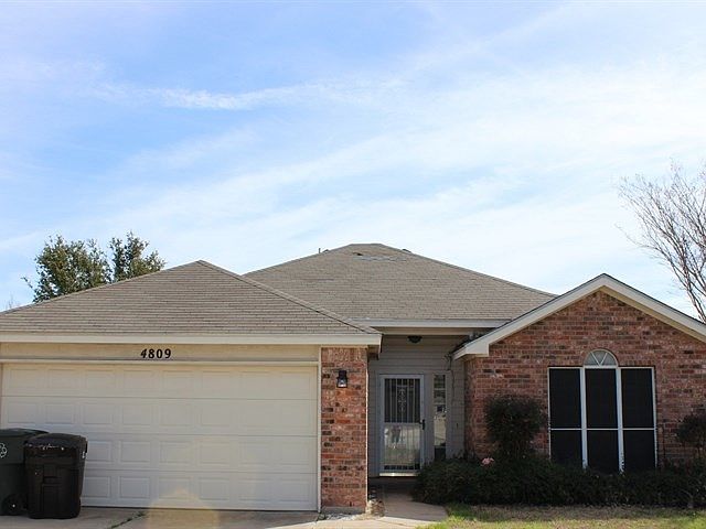 1st image of 4809 Silver Wood Ct