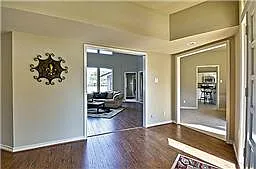 2008 Woodstock Dr — Photo 4