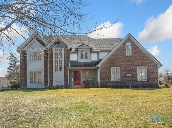 2155 White Oak Ct, Holland, OH 43528