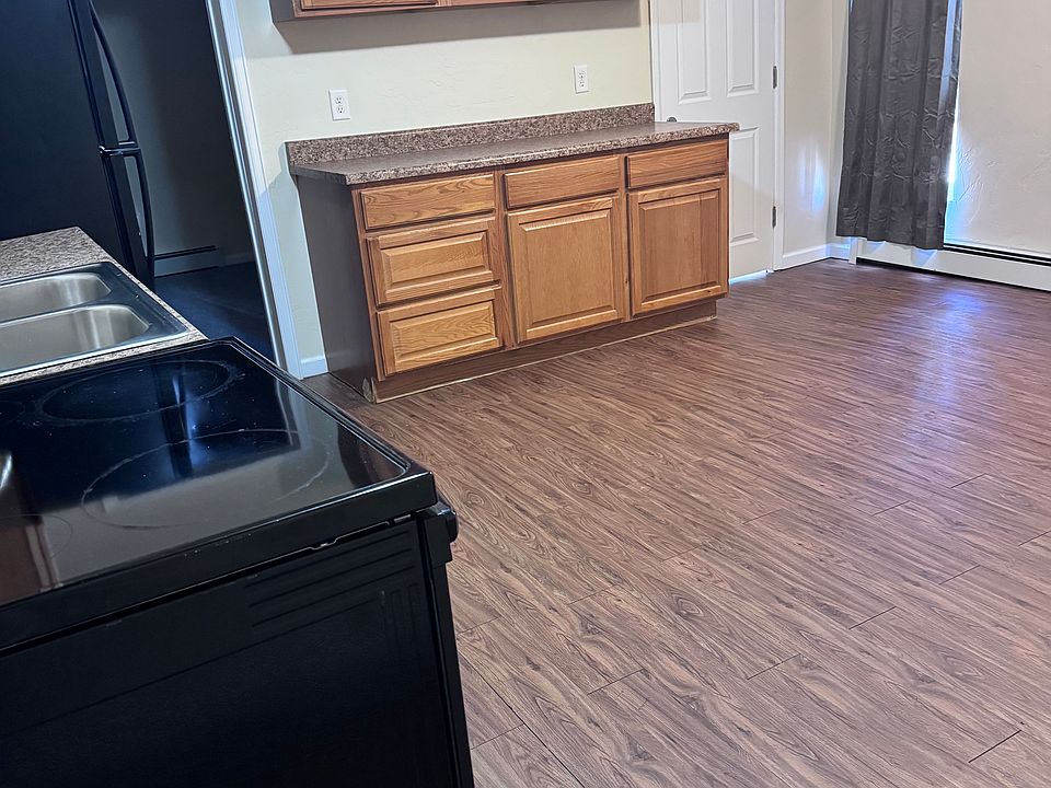 1st image of 519 W Railroad Ave APT 1