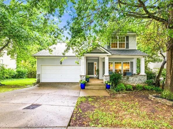 317 Deep Woods Cir, Nashville, TN 37214