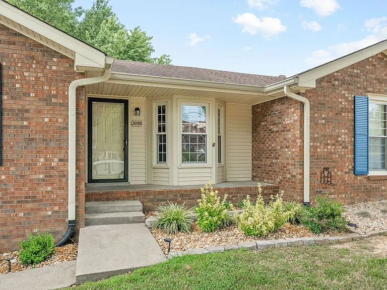 3066 Woody Ln — Photo 3