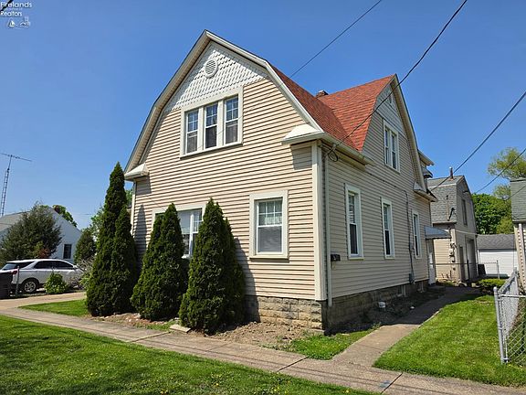 2nd image of 1709 Sandusky St