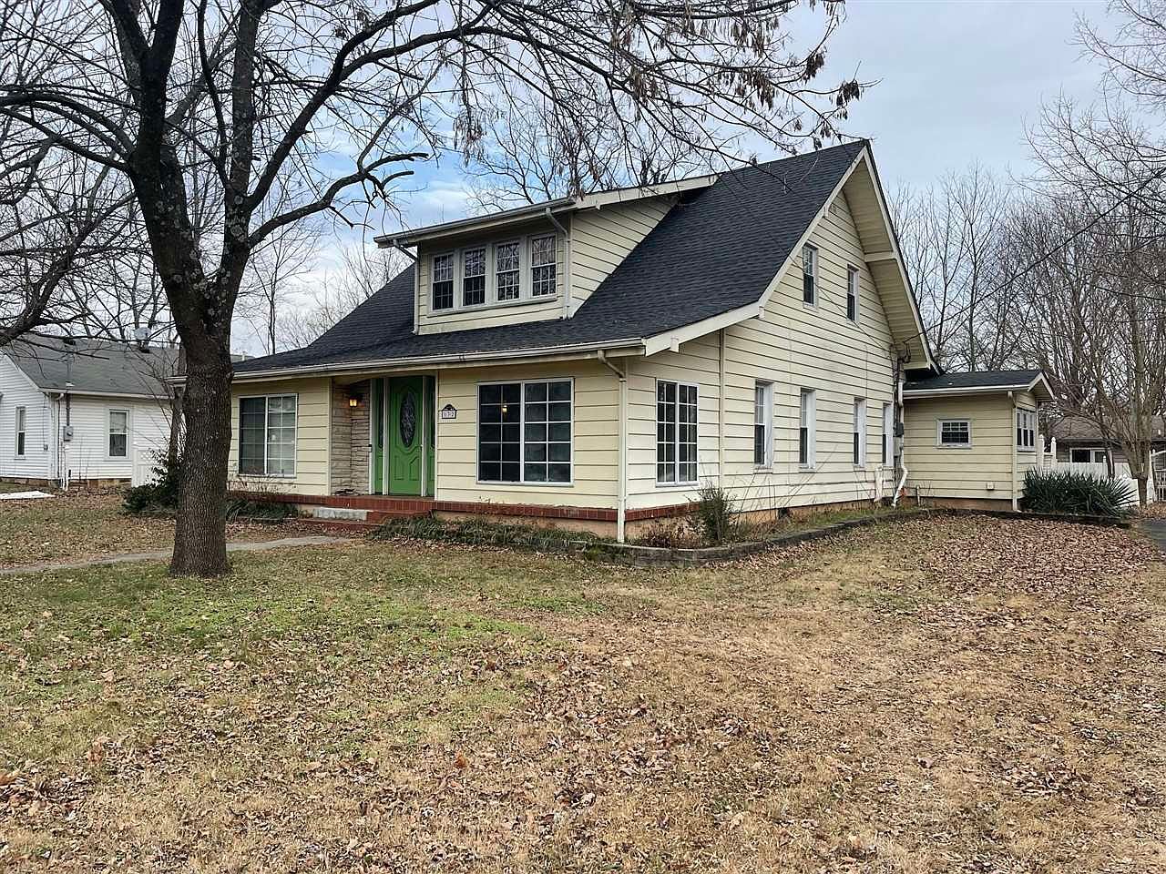 132 Highland Ave, Smiths Grove, KY 42171 Zillow