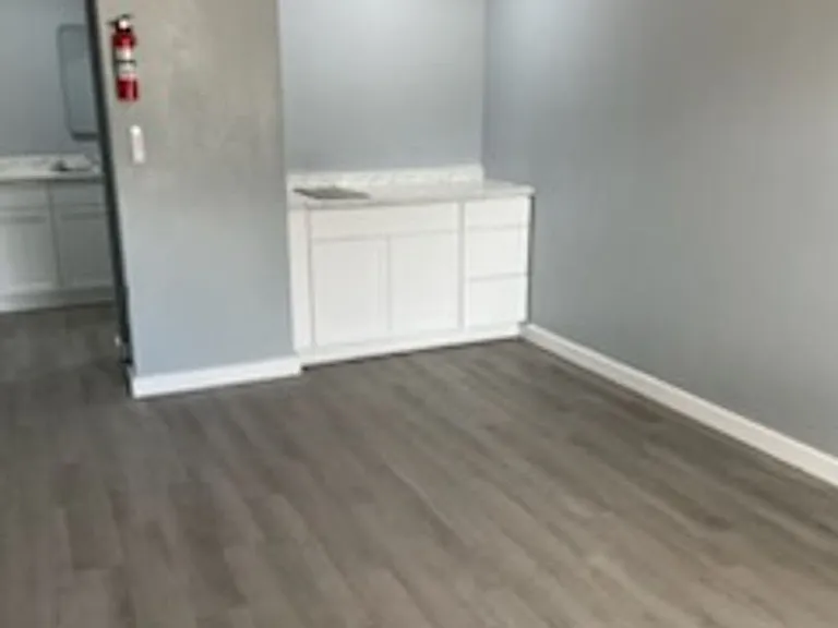 901 Apple Dr — Photo 13