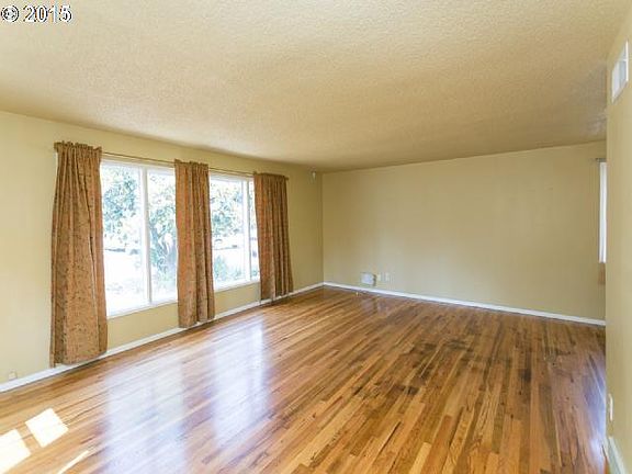 3rd image of 13240 SW Rita Dr