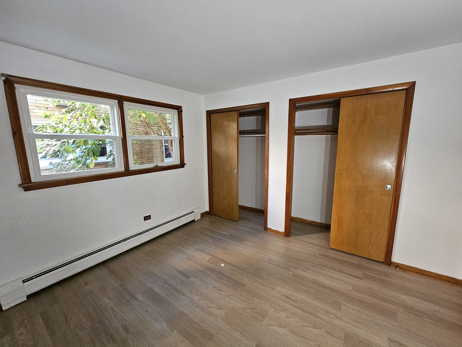 10406 Moody Ave — Photo 4