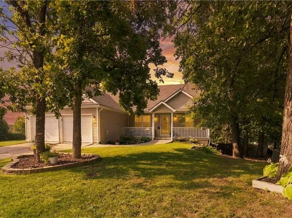 16915 E 41st Ter S, Independence, MO 64055