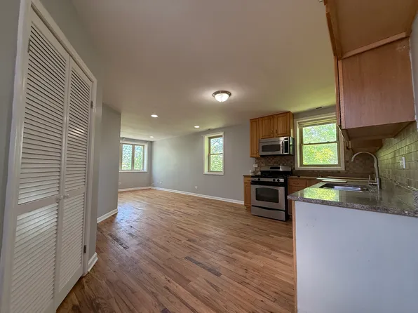 2819 W Flournoy St #2, Chicago, IL 60612