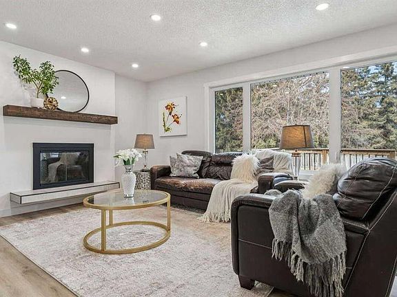 5th image of 15 N Brookmere Pl SW