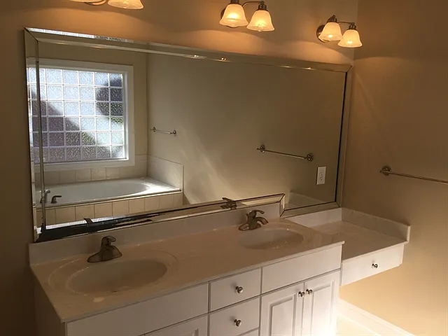 1124 Coram Fields Rd — Photo 9