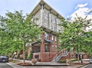 1101 W 1st St #208, Charlotte, NC 28205