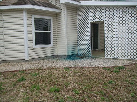 3rd image of 853 Gallagher Dr