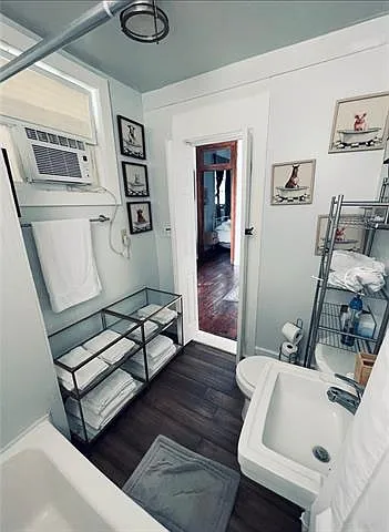 2734 Orleans Ave — Photo 5