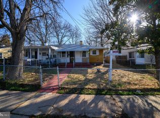 2003 Barlowe Pl, Landover, MD
