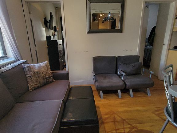 3rd image of 329 E 13th St APT 2A