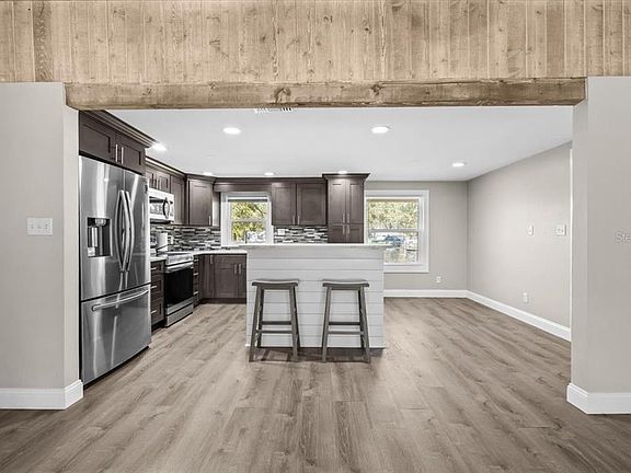 5th image of 4805 Cooper Rd