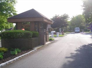147 Revere Dr, Sayville, NY 11782