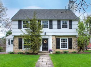 21149 Colby Rd, Shaker Heights, OH 44122