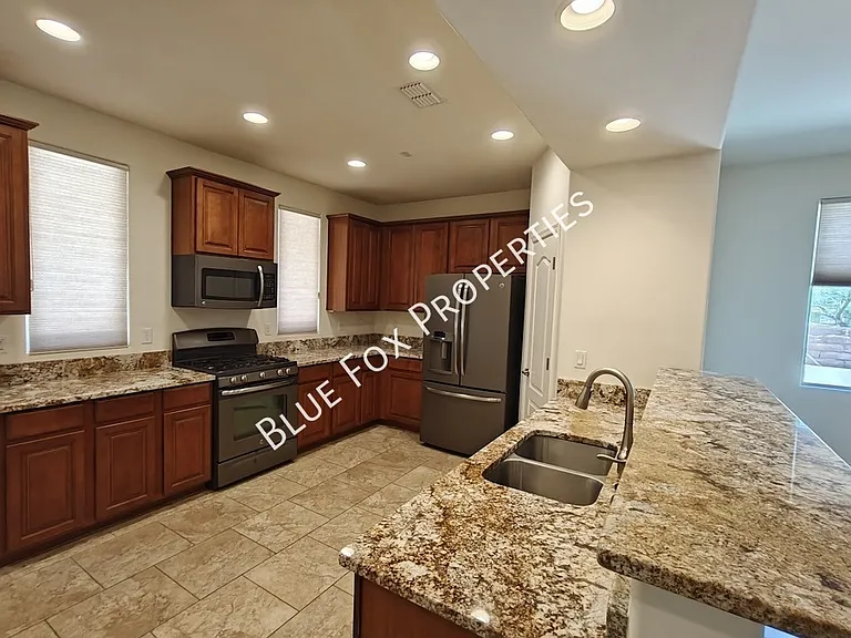 12812 N Camino Vieja Rancheria — Photo 5