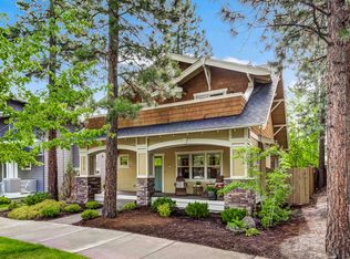2579 NW Crossing Dr, Bend, OR 97703