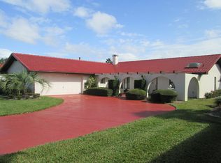 531 Clubhouse Dr, Lake Wales, FL 33898