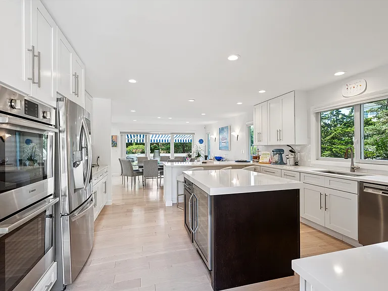 Reynolds Dr — Photo 15