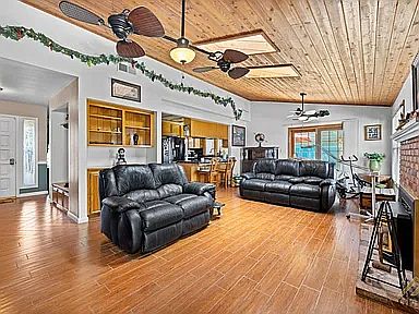 5th image of 1012 Nellison Ct