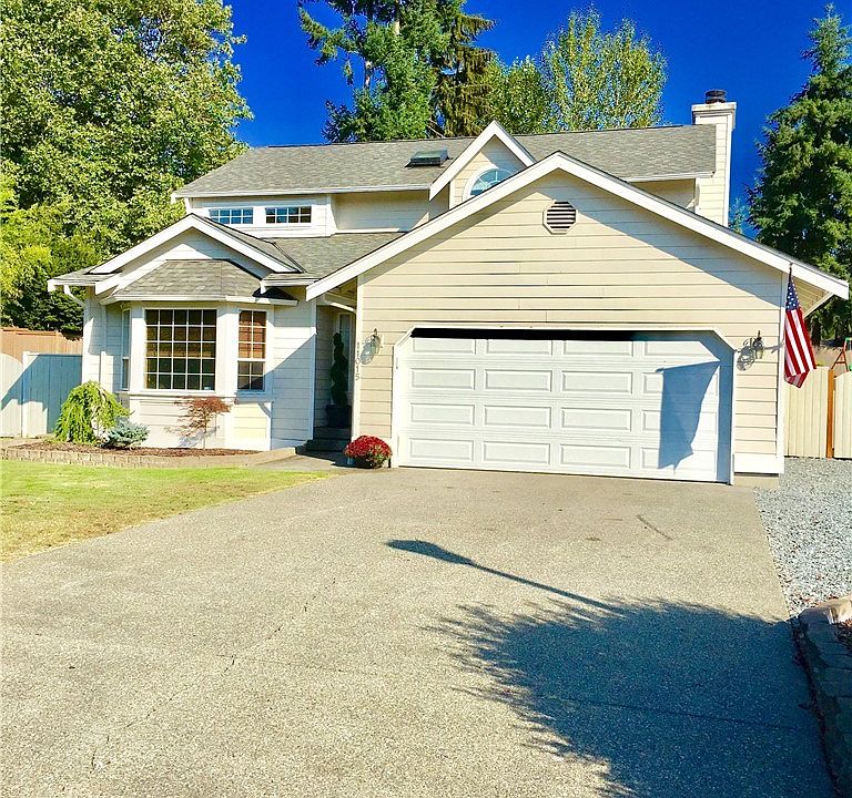 1st image of 11015 207th Avenue Ct E