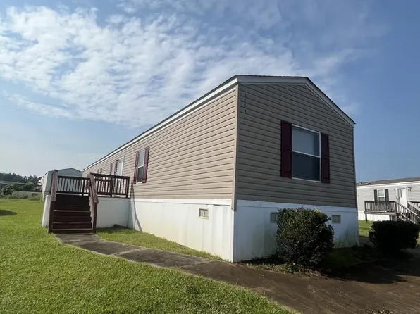 1145 Hunters Mountain Pkwy, Troy, AL 36079