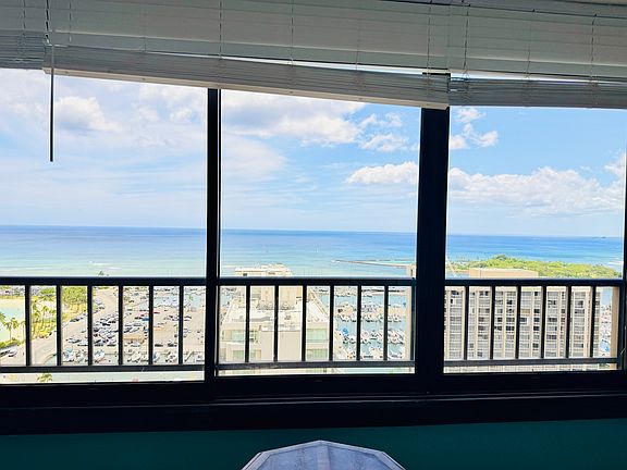 3rd image of 1778 Ala Moana Blvd APT 2701