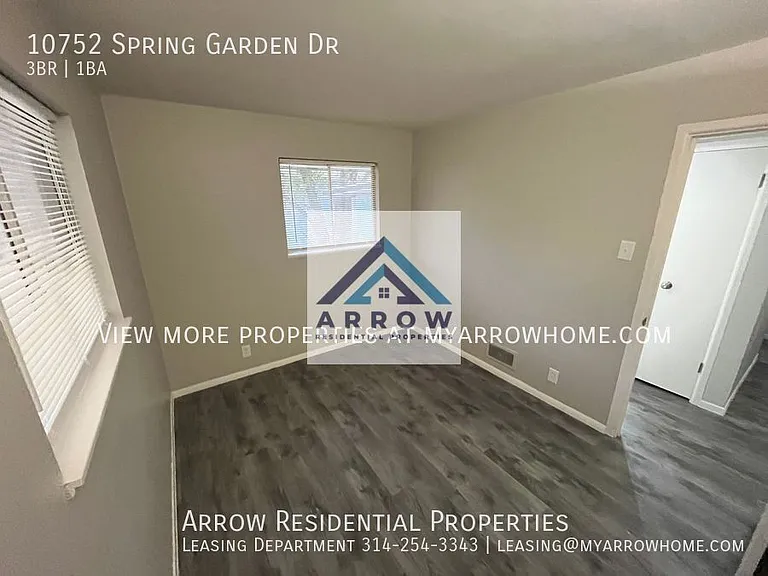 10752 Spring Garden Dr — Photo 11